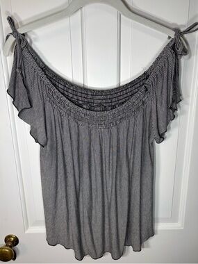 American Eagle Off-Shoulder Flutter Sleeve Women’s XL Black White Stripe Top